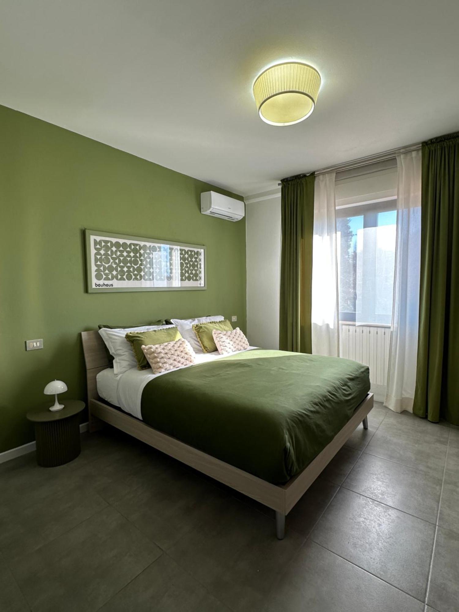 New Apartment-sotto La Torre Apartment *